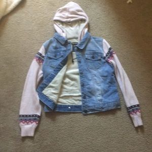 Denim jacket with knit sleeves and fuzzy interior